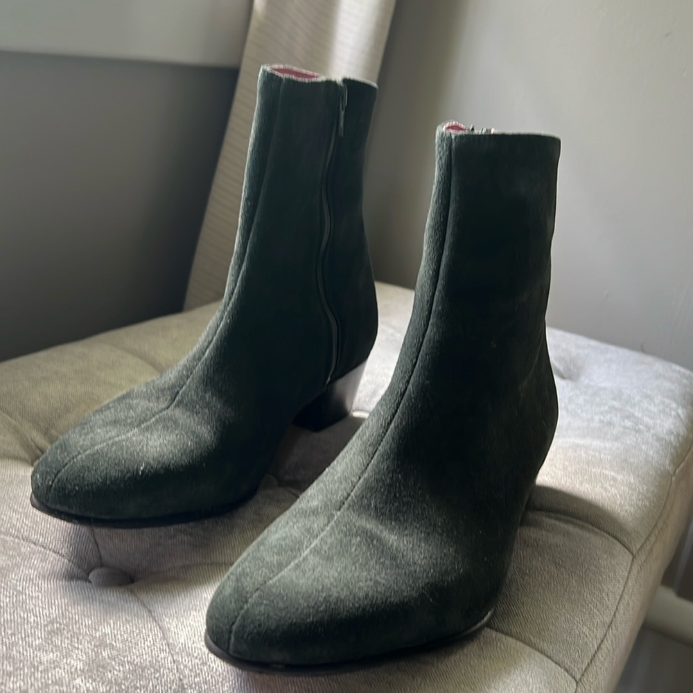 Classic Men's Dark Green Suede Ankle Boots